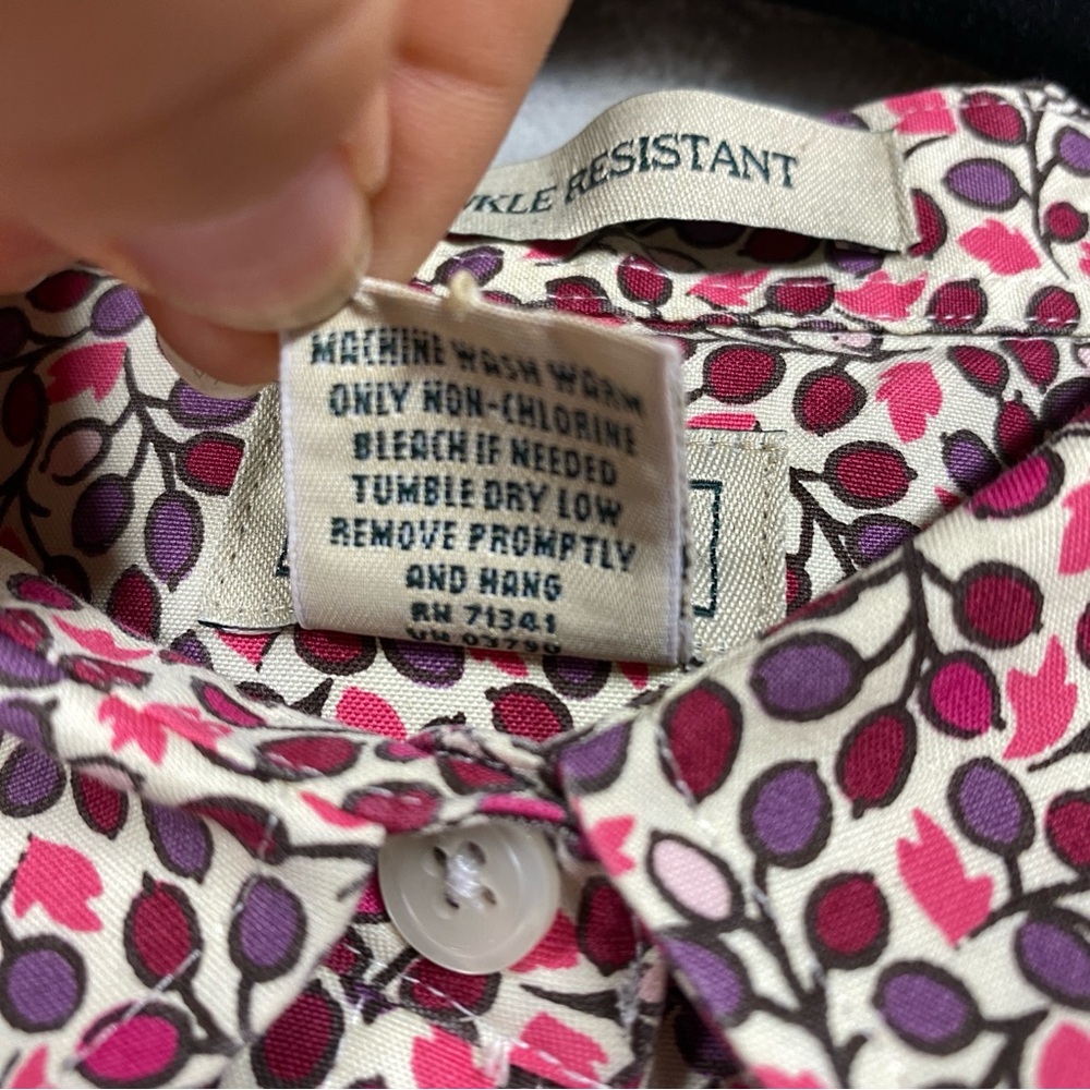 L.L. Bean Red and White Button Down Shirt - Picture 7 of 7